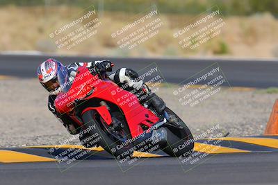 media/Oct-09-2022-SoCal Trackdays (Sun) [[95640aeeb6]]/Turn 3 (930am)/